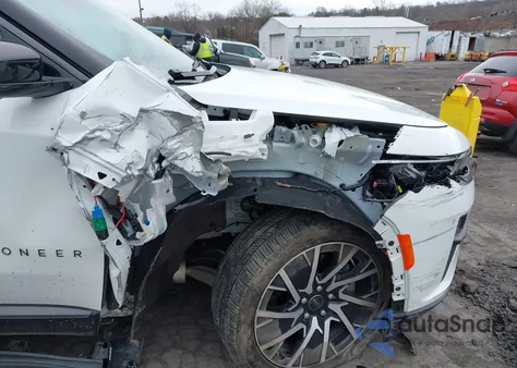 2025 Jeep Wagoneer S Limited z USA, uszkodzony, nr VIN 3C4RJNCK1ST582632